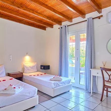 Oasis By Estia Отель Сидарион