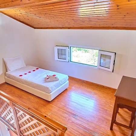 Oasis By Estia Hotell Sidárion